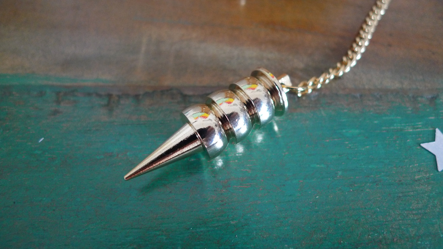 Pendule Métal doré