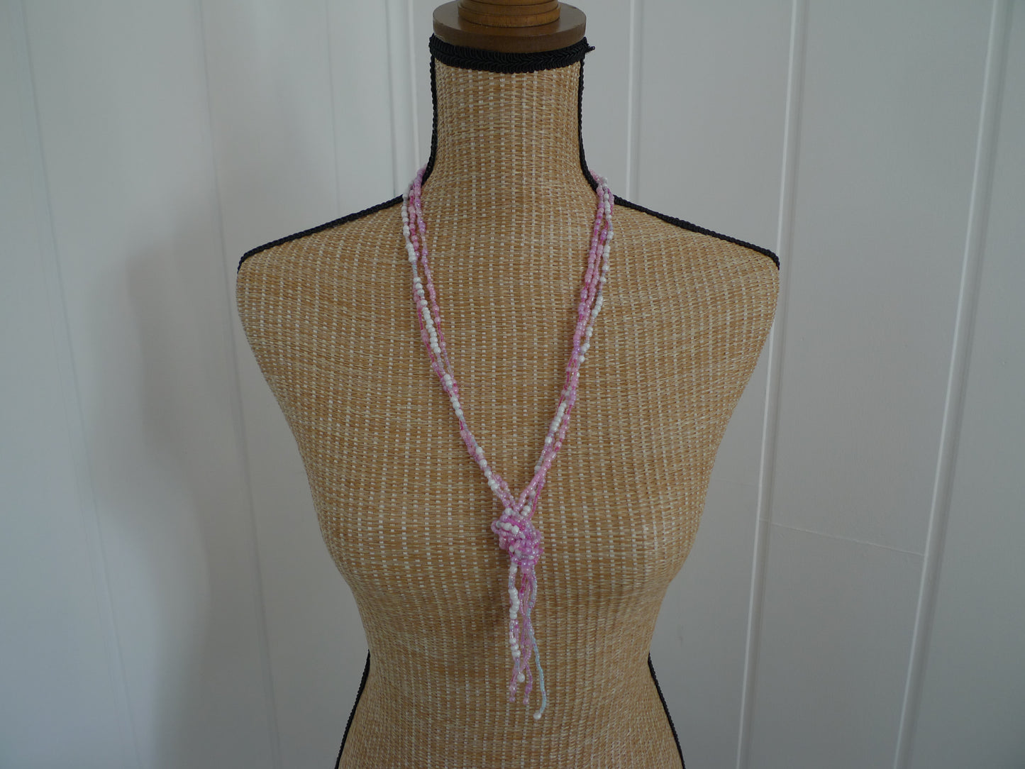 Collier Perles rose