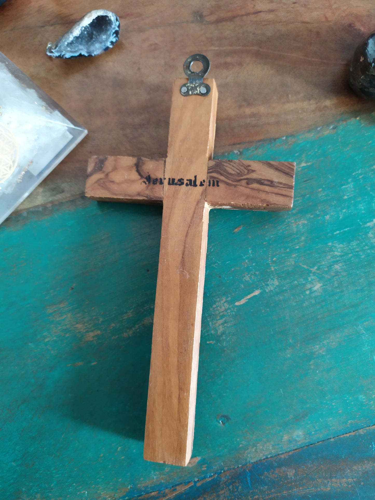 Croix avec Reliques